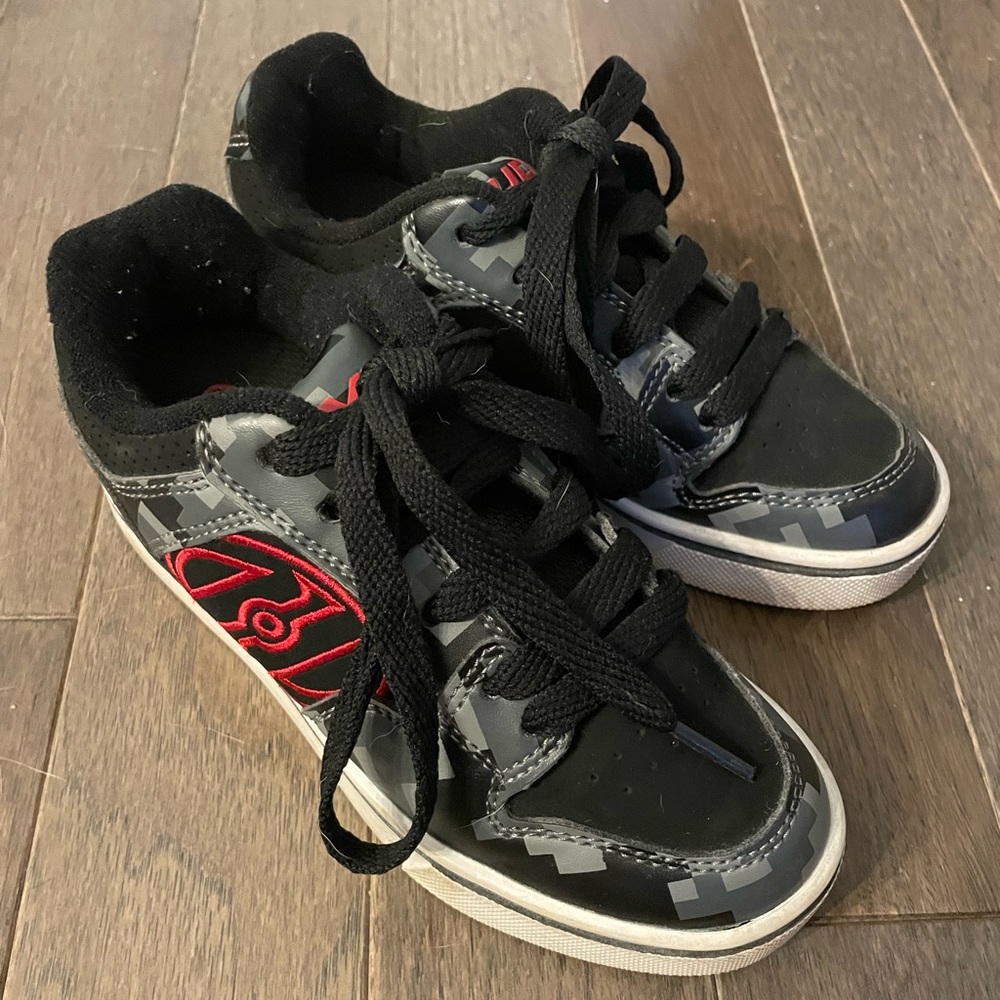 Heelys size 13C